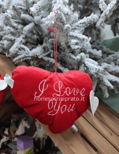 Peluche a forma di cuore 