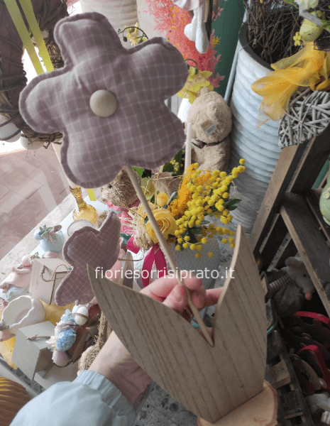 Fiore in tessuto rosa