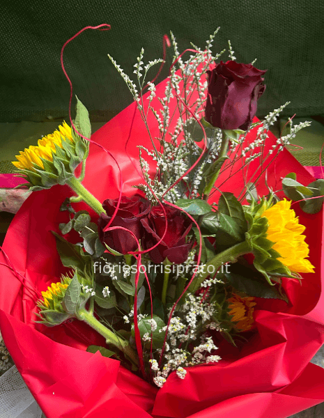 MAZZO CON ROSE & GIRASOLI