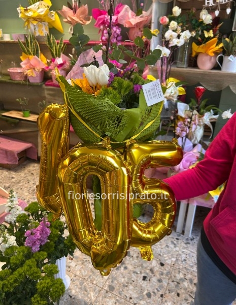 BOUQUET DI FIORI CON PALLONCINI 