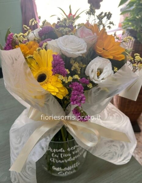 BOUQUET CON VASO PERSONALIZZATO