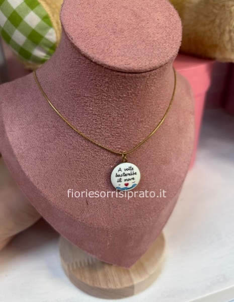 COLLANA A VOLTE BASTEREBBE IL MARE